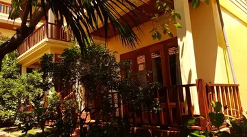 FREE BEACH RESORT