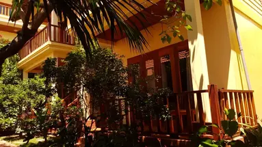 FREE BEACH RESORT