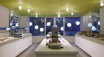 Fresh Hotel Athens