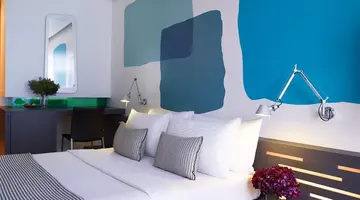 Fresh Hotel Athens