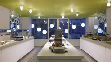 Fresh Hotel Athens