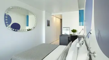 Fresh Hotel Athens
