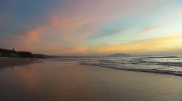 FULL MOON VILLAGE RESORT
