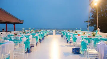 FULL MOON VILLAGE RESORT