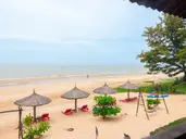 FULL MOON VILLAGE RESORT