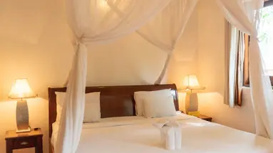 FULL MOON VILLAGE RESORT