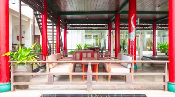 FULL MOON VILLAGE RESORT
