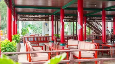 FULL MOON VILLAGE RESORT