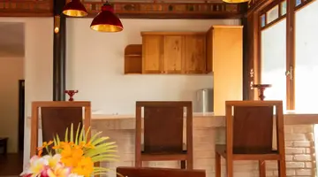 FULL MOON VILLAGE RESORT