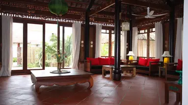 FULL MOON VILLAGE RESORT