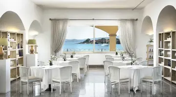 Gabbiano Azzurro Hotel & Suites