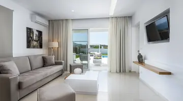GAIA PALACE