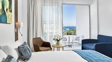 Gaia Sun N Blue Boutique Hotel