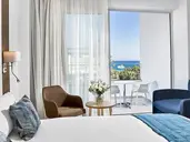 Gaia Sun N Blue Hotel