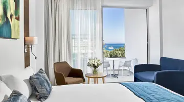 Gaia Sun N Blue Hotel