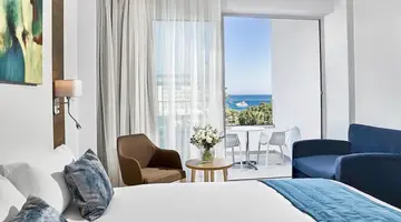 Gaia Sun N Blue Hotel