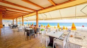 GALAXY BEACH HOTEL
