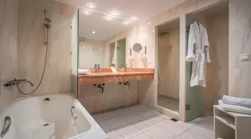 GALAXY BEACH RESORT