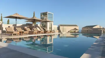 Galaxy Suites Boutique Resort