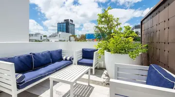 Gale South Beach - Curio by Hilton Hotel