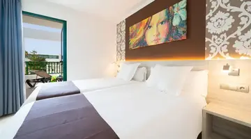 Galeon Playa Apartments