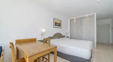 Galeon Playa Apartments