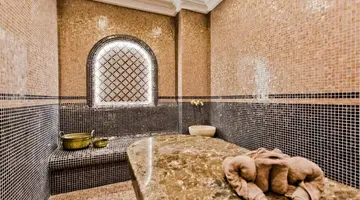 Galeon Residence and SPA