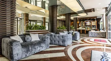 GALEON RESIDENCE & SPA