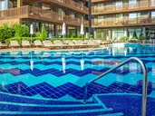 GALEON RESIDENCE & SPA