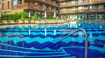 GALEON RESIDENCE & SPA
