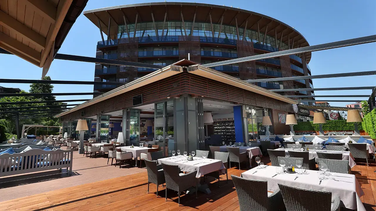 Galeon Residence & SPA