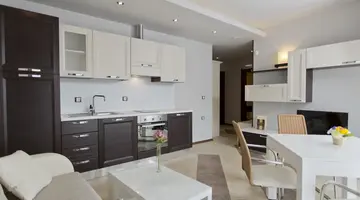GALEON RESIDENCE & SPA