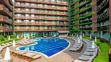 GALEON RESIDENCE & SPA