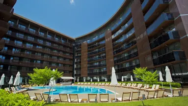 GALEON RESIDENCE & SPA