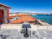 Galeria Valeria Downtown Seaside