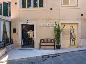 Galeria Valeria Downtown Seaside
