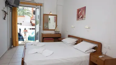 Galini Apartments & Studios