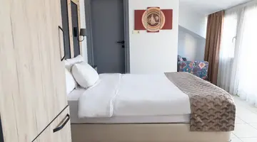 Galley Hotel