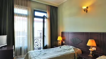 Galogre Hotel