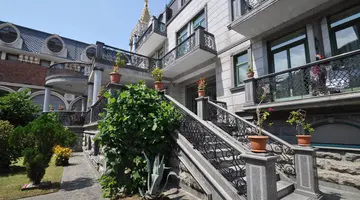 Galogre Hotel