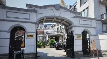 Galogre Hotel
