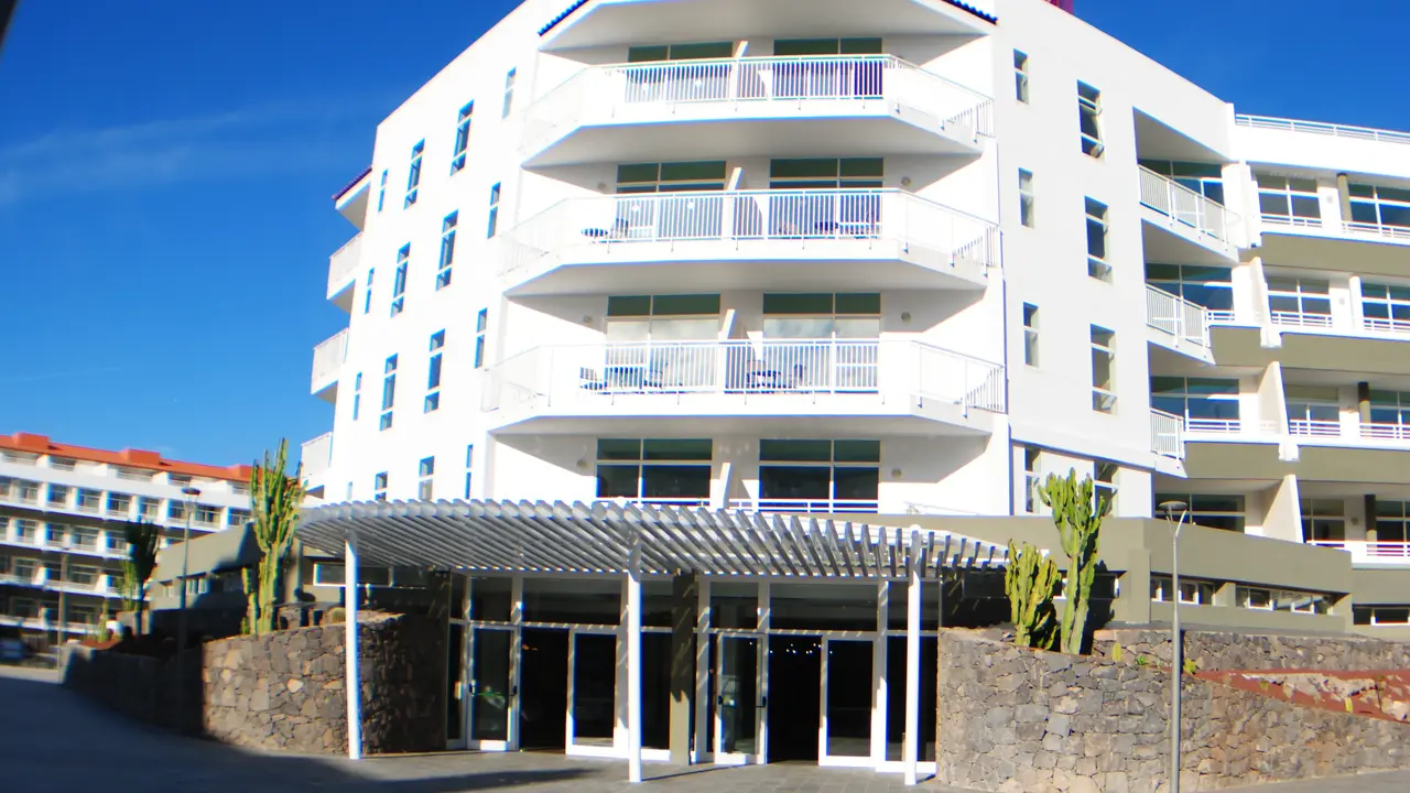 Gara Suites Golf & Spa
