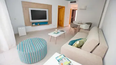 Gara Suites Golf & Spa
