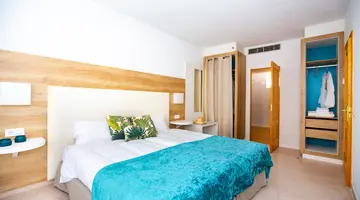 GARA SUITES GOLF & SPA