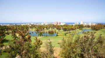 GARA SUITES GOLF & SPA