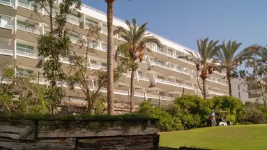 Gara Suites Golf & Spa
