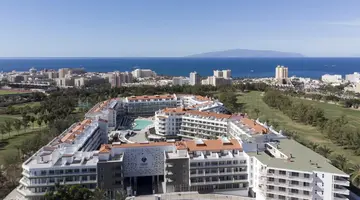 Gara Suites Golf & Spa