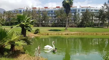 Gara Suites Golf & Spa