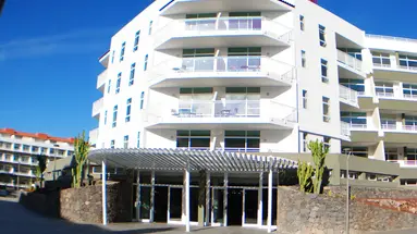 Gara Suites Golf & Spa