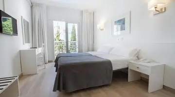 Garbi Park Hotel